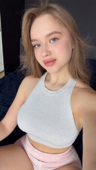 Book Call Girls in Aerocity and delhi escort services 24×7 (9220592151