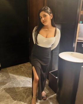 Real (Gfe) Call Girls in Sector 166 Noida & VIP Service – 9220592151